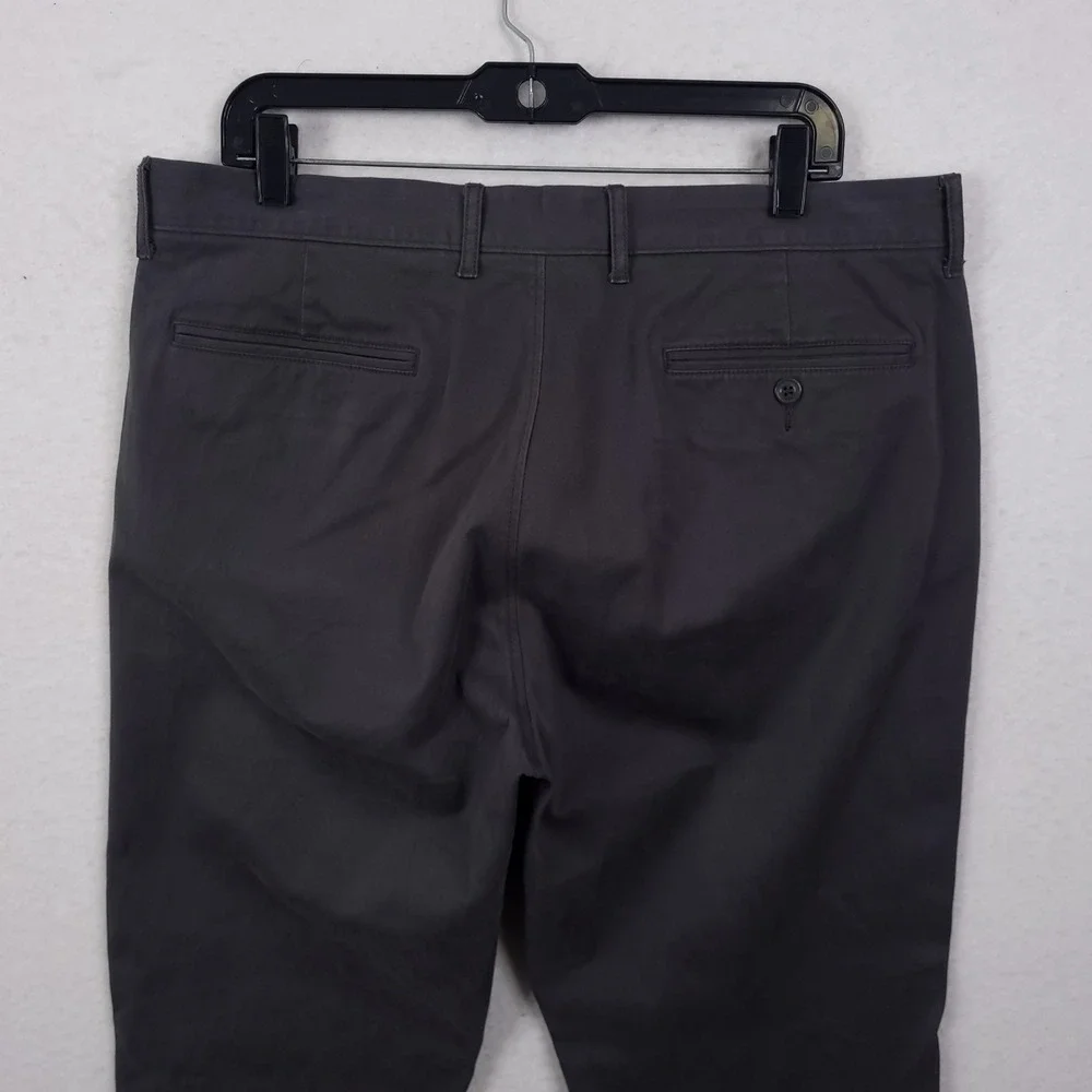 J.Crew 770 Straight Chino Pants Mens 35x32 Fits 35x30 Grey Stretch Twill